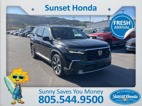 Used 2025 Honda Pilot Elite image 8