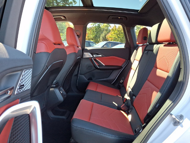 Used 2023 BMW X1 xDrive28i w/ Premium Package AWD/4WD image 10
