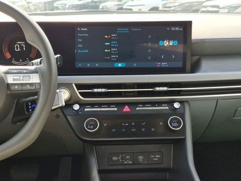 Used 2025 Hyundai Sonata SEL FWD image 25