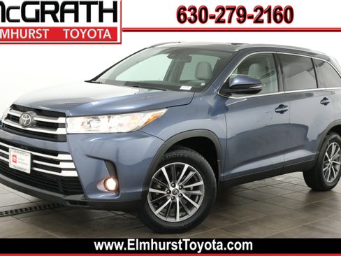 Certified 2019 Toyota Highlander XLE AWD/4WD image 1
