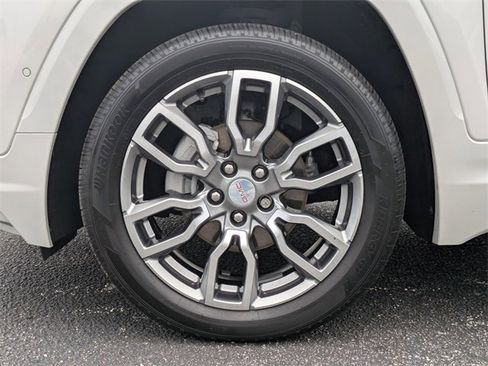 Used 2022 GMC Terrain Denali w/ Denali Premium Package image 14