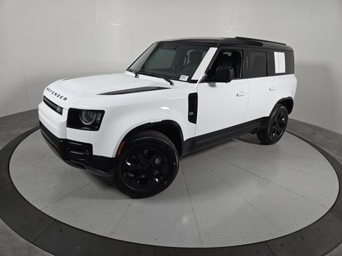 New 2026 Land Rover Defender 110 X-Dynamic SE AWD/4WD image 1