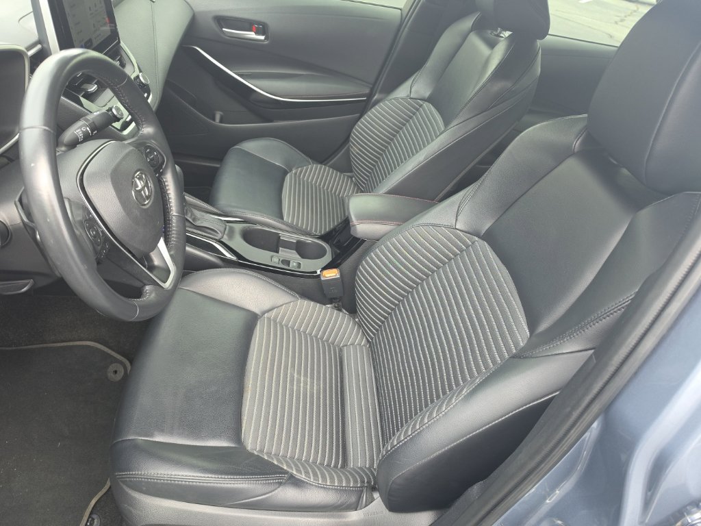 Used 2023 Toyota Corolla XSE FWD image 13