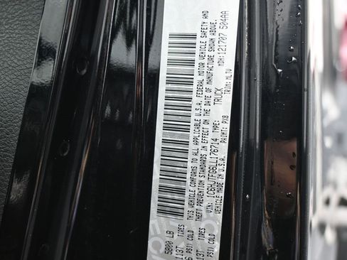 Used 2020 Jeep Gladiator Overland image 23