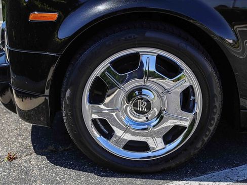 Used 2009 Rolls-Royce Phantom Sedan RWD image 11