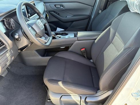 New 2026 Nissan Rogue S image 16