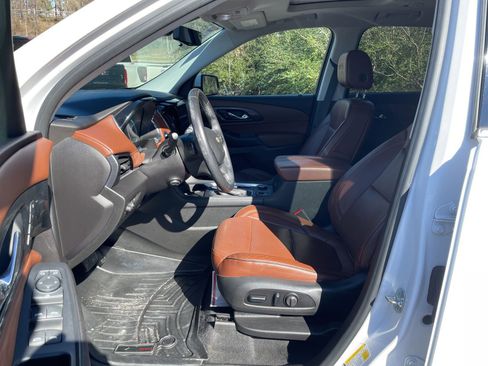 Used 2018 Chevrolet Traverse High Country image 11