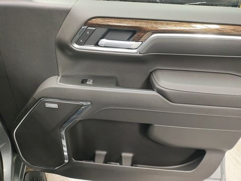 New 2026 GMC Sierra 1500 Elevation w/ Elevation Premium Package image 9