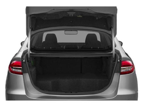 Used 2020 Ford Fusion SE FWD image 11
