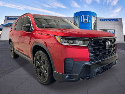 New 2026 Honda Pilot Black Edition image 9