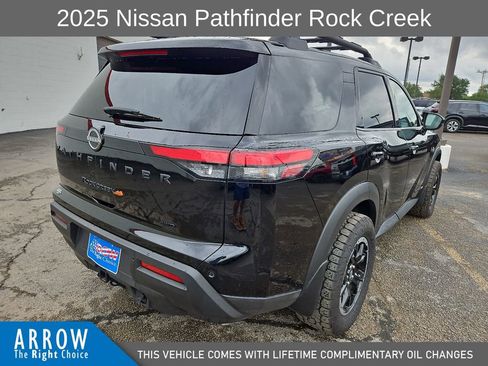 Used 2025 Nissan Pathfinder Rock Creek AWD/4WD image 12