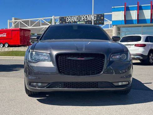 Used 2021 Chrysler 300 S RWD image 2