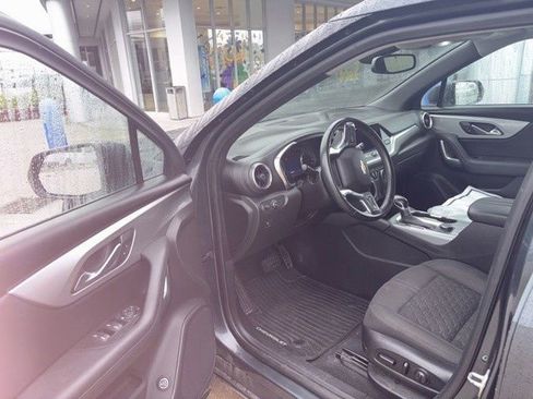 Used 2019 Chevrolet Blazer LT image 6