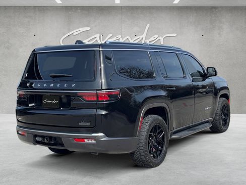 Used 2022 Jeep Wagoneer Series II image 19