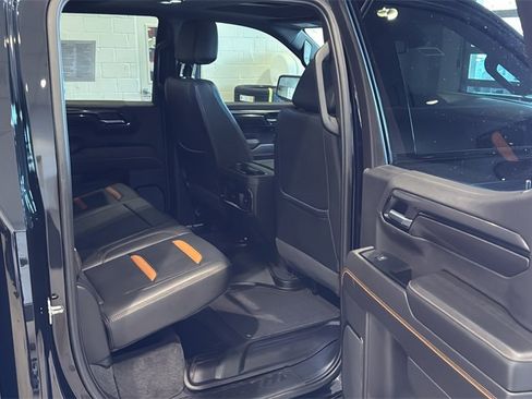 Used 2022 GMC Sierra 1500 AT4 w/ AT4 Premium Package image 14