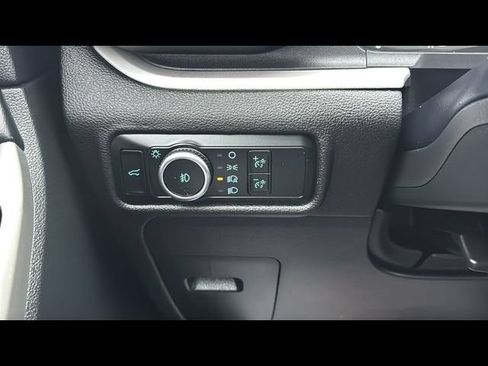 Certified 2023 Ford Explorer XLT w/ Equipment Group 202A AWD/4WD image 15