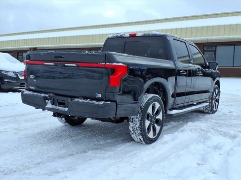 Used 2024 Ford F150 Lightning Platinum image 5
