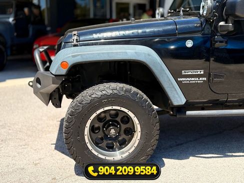 Used 2016 Jeep Wrangler Unlimited Sport w/ Quick Order Package 24S AWD/4WD image 15