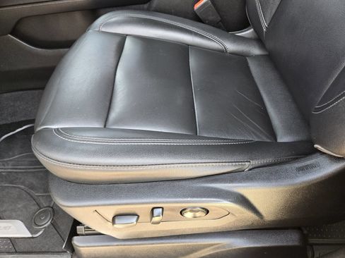 Used 2021 Chevrolet Tahoe Z71 AWD/4WD image 27