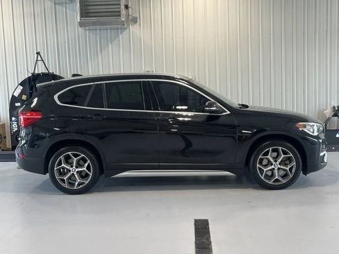 Used 2018 BMW X1 xDrive28i w/ Premium Package AWD/4WD image 2
