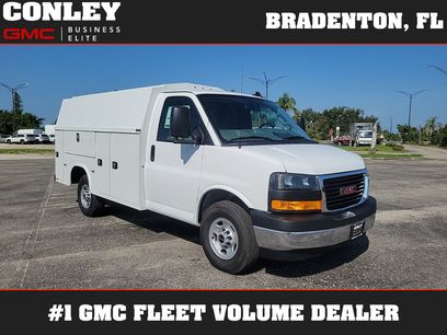 New 2025 GMC Savana 3500 w/ Power Convenience Package