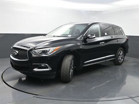 Used 2020 INFINITI QX60 Luxe w/ Essential Package image 25