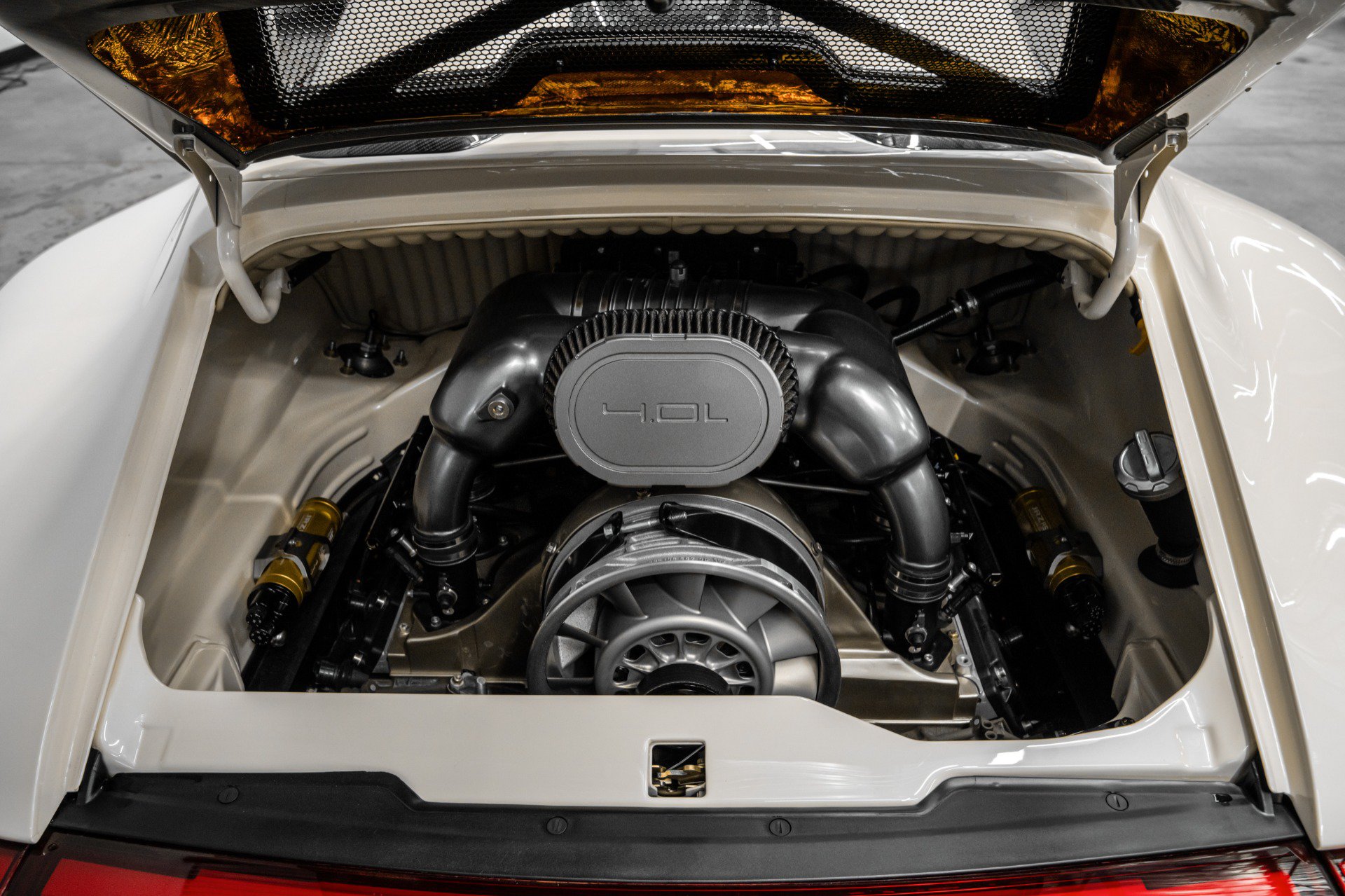 Used 1997 Porsche 911 Cabriolet image 11