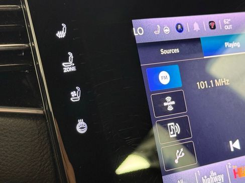 Used 2024 Jeep Wagoneer L Series II w/ Flexible Seating Group image 25