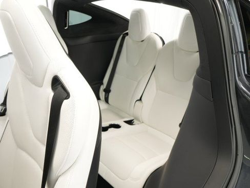 Used 2023 Tesla Model X Plaid image 53