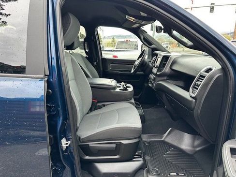 Used 2023 RAM 2500 Big Horn w/ Protection Group AWD/4WD image 25
