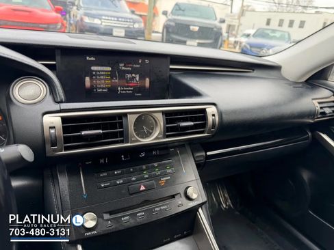Used 2015 Lexus IS 250 RWD image 8
