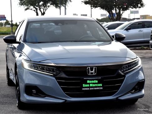 Used 2022 Honda Accord Sport image 2