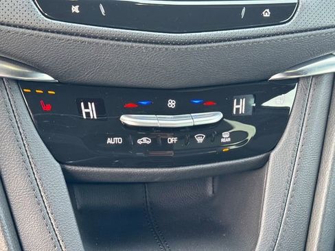 New 2025 Cadillac XT5 Luxury w/ LPO, Floor Liner Package AWD/4WD image 22