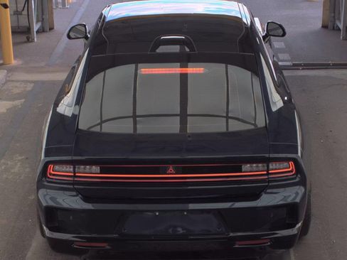 Used 2024 Dodge Charger R/T w/ Plus Group image 5