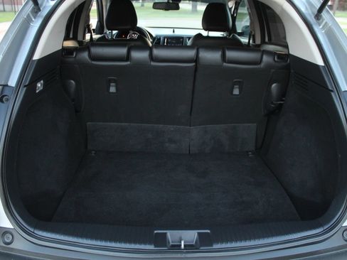 Used 2019 Honda HR-V EX-L image 24