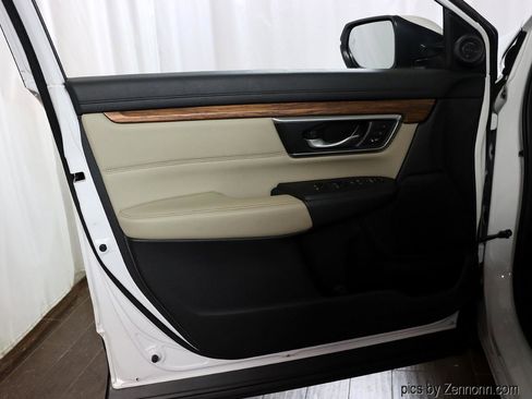Used 2022 Honda CR-V Touring image 25