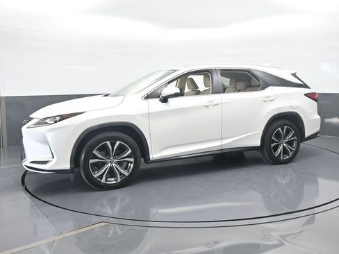 Used 2020 Lexus RX 350L FWD w/ Premium Package image 2