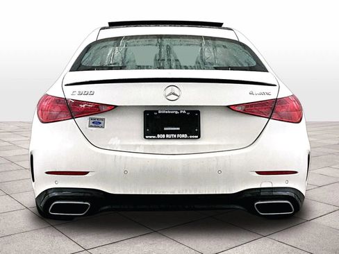 Used 2022 Mercedes-Benz C 300 4MATIC Sedan image 4
