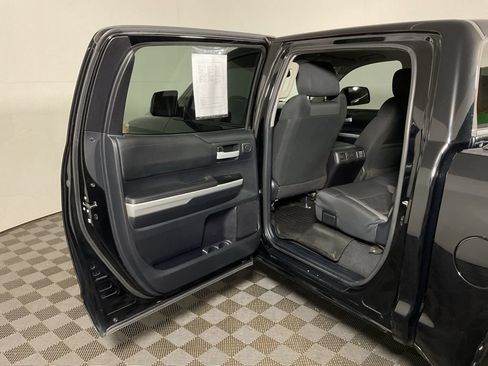 Used 2015 Toyota Tundra SR5 w/ TRD Off Road Package AWD/4WD image 29