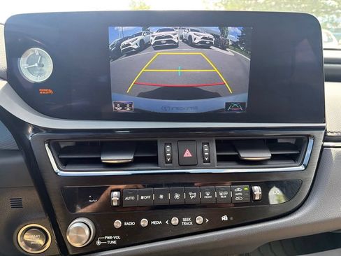 Used 2022 Lexus ES 350 w/ Premium Package FWD image 33