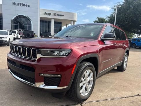 Certified 2023 Jeep Grand Cherokee L Limited AWD/4WD image 3
