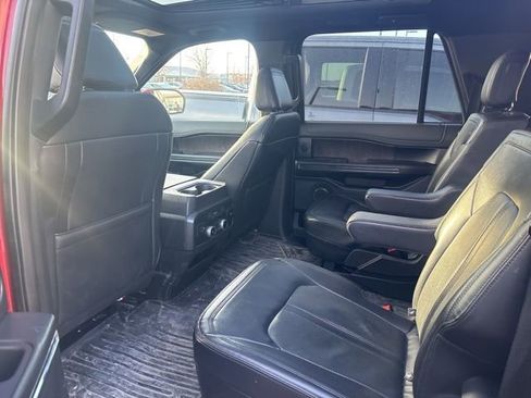 Used 2021 Ford Expedition Max Limited image 9
