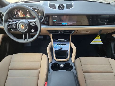 New 2026 Porsche Cayenne E-Hybrid AWD/4WD image 15