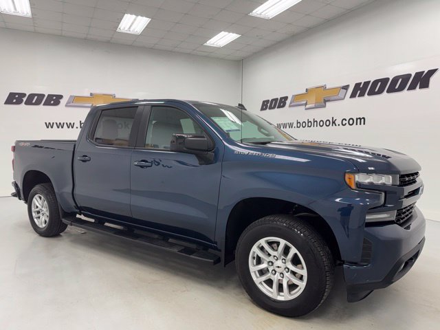 Used 2022 Chevrolet Silverado 1500 RST w/ Bed Protection Package AWD/4WD image 3