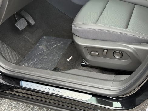 New 2026 Buick Envision Preferred AWD/4WD image 18