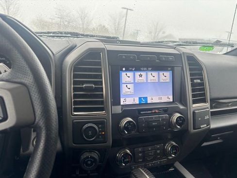 Used 2019 Ford F150 Raptor w/ Equipment Group 802A Luxury image 11