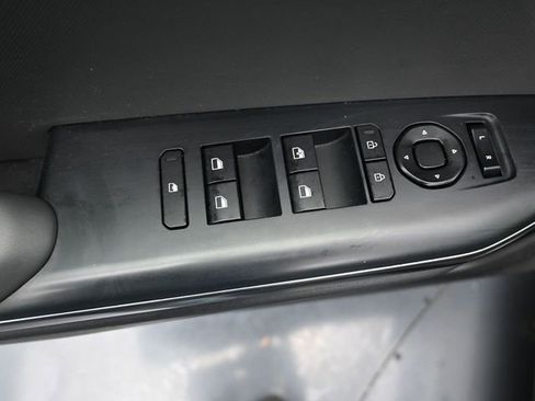 Used 2025 Kia K4 LXS image 13