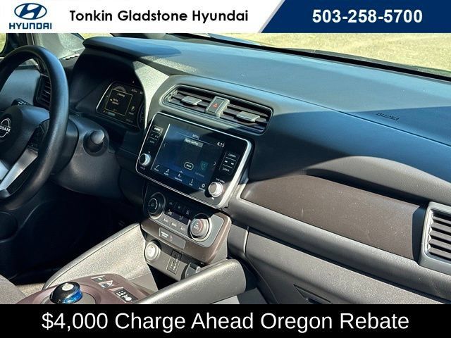 Used 2025 Nissan Leaf S FWD image 23