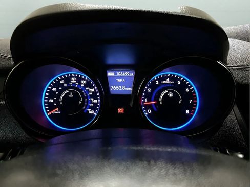 Used 2014 Hyundai Genesis 2.0T RWD image 17