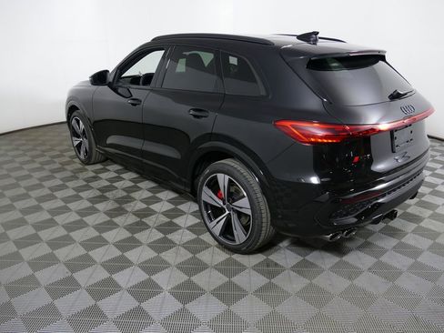 Used 2025 Audi Q5 2.0T Premium Plus w/ Premium Plus Package AWD/4WD image 25